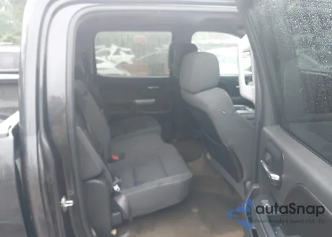 2014 Chevrolet Silverado K1500 Lt z USA, uszkodzony, nr VIN 3GCUKREC6EG257105